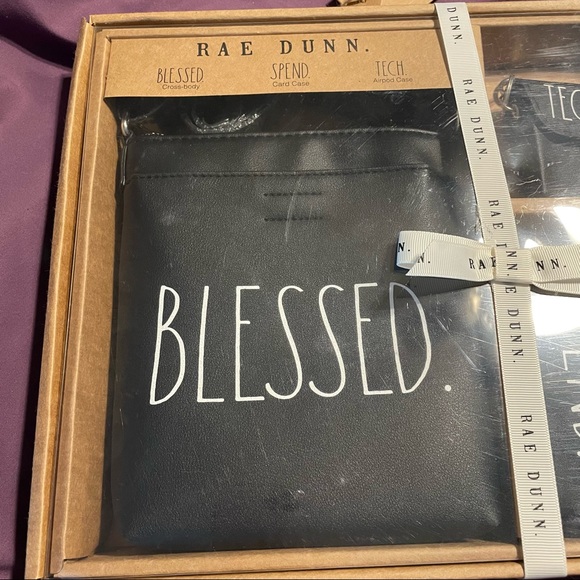 Beautiful Rae Dunn accessory set with purse, ear bud case and wallet! - Picture 3 of 8